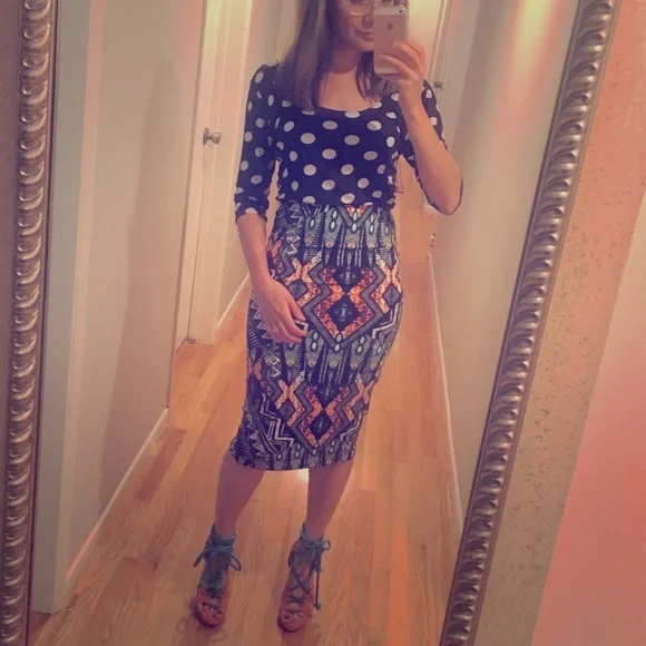 ✅FREE✅ Daydreamer LA UO polkadot fitted crop top S - Picture 7 of 7